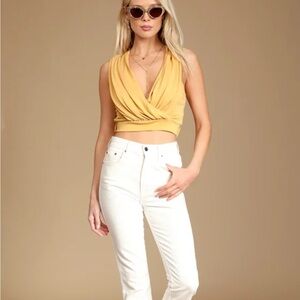 ✨Stunning Simplicity Yellow Tie-Back Surplice Sleeveless Crop Top
